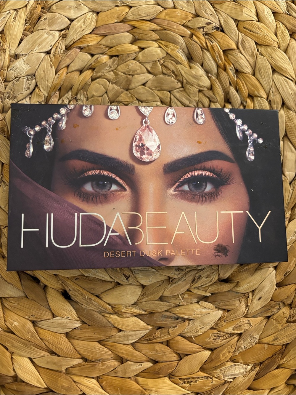 Huda Beauty Desert Dusk Eyeshadow Palette